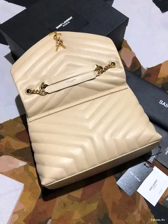 LOULOU YSL MEDIUM 0528